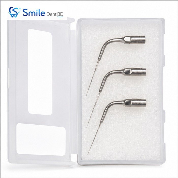Three-piece ultrasonic endodontic activator tip set in plastic case Three-piece ultrasonic endodontic activator tip set in plastic case
